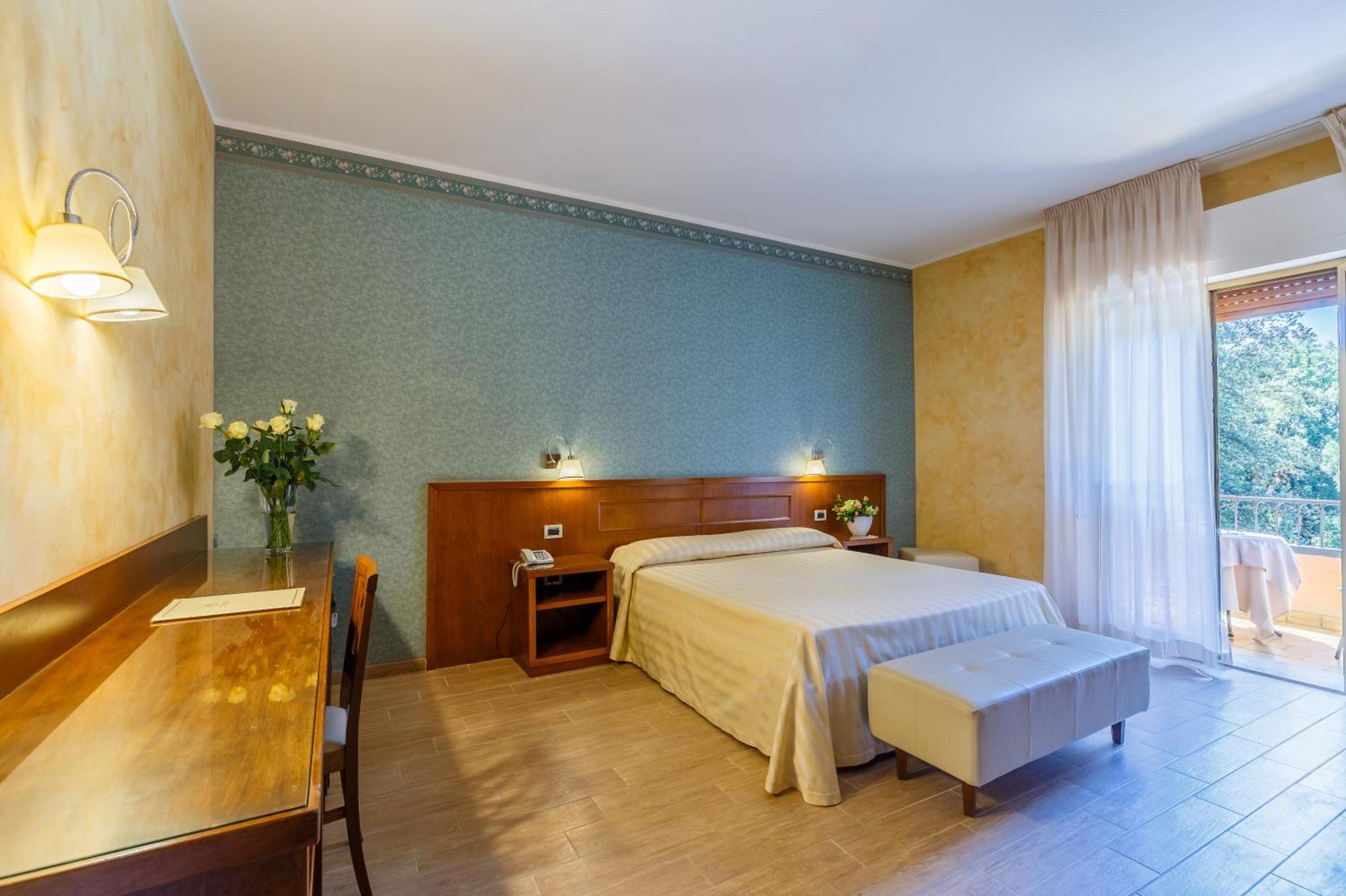 Hotel Villa Delle Rose Pescia Exterior foto